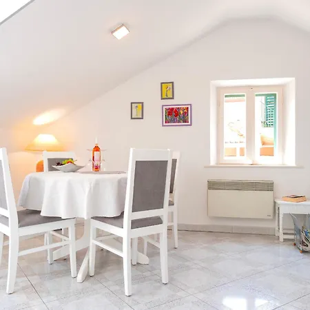 Main Square Loft - Zf Hvar Χβαρ