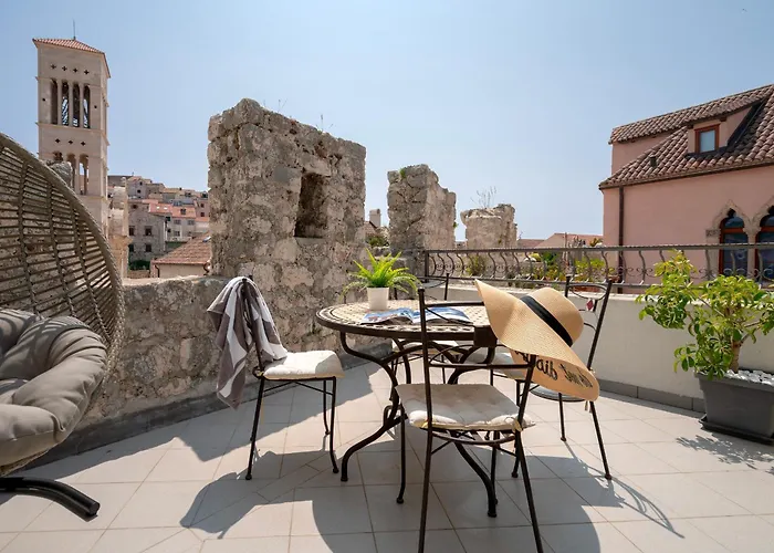 Main Square Loft - Zf Hvar *