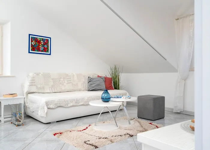 Main Square Loft - Zf Hvar Apartment *