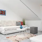 Main Square Loft - Zf Hvar 公寓 *